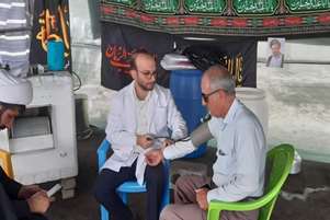 ارائه خدمات رایگان بهداشتی و درمانی به زائران اربعین حسینی در شهر مصیری 