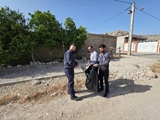 پاکسازی محیط روستای پرین توسط کارکنان مرکز خدمات جامع سلامت پرین به مناسبت هفته ملی سلامت 